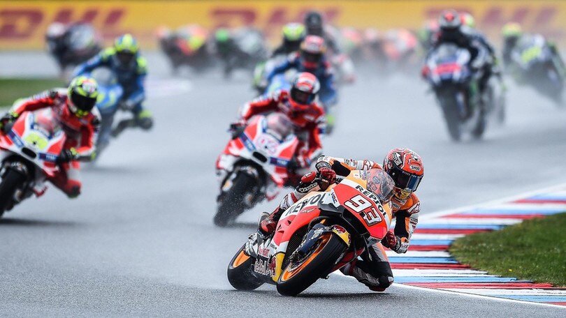 MotoGp Yamaha Tech3, Lowes al posto di Smith