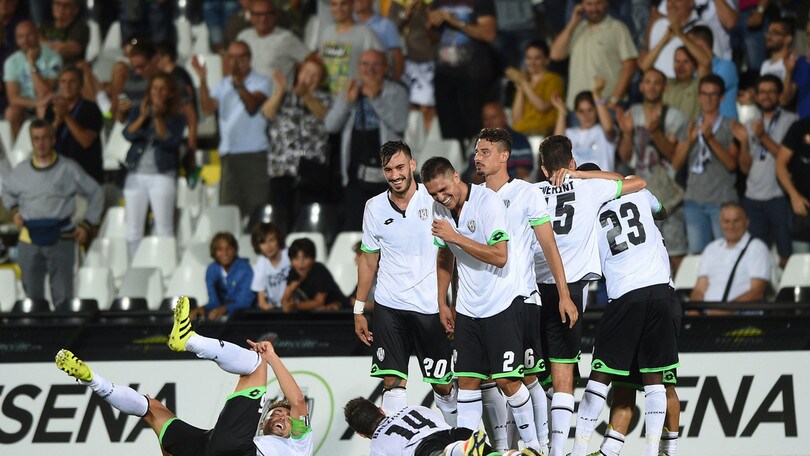 Diretta Cesena-Perugia, probabili formazioni. Live alle 20.30