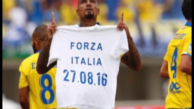 Boateng, multa per la maglietta con dedica ai terremotati