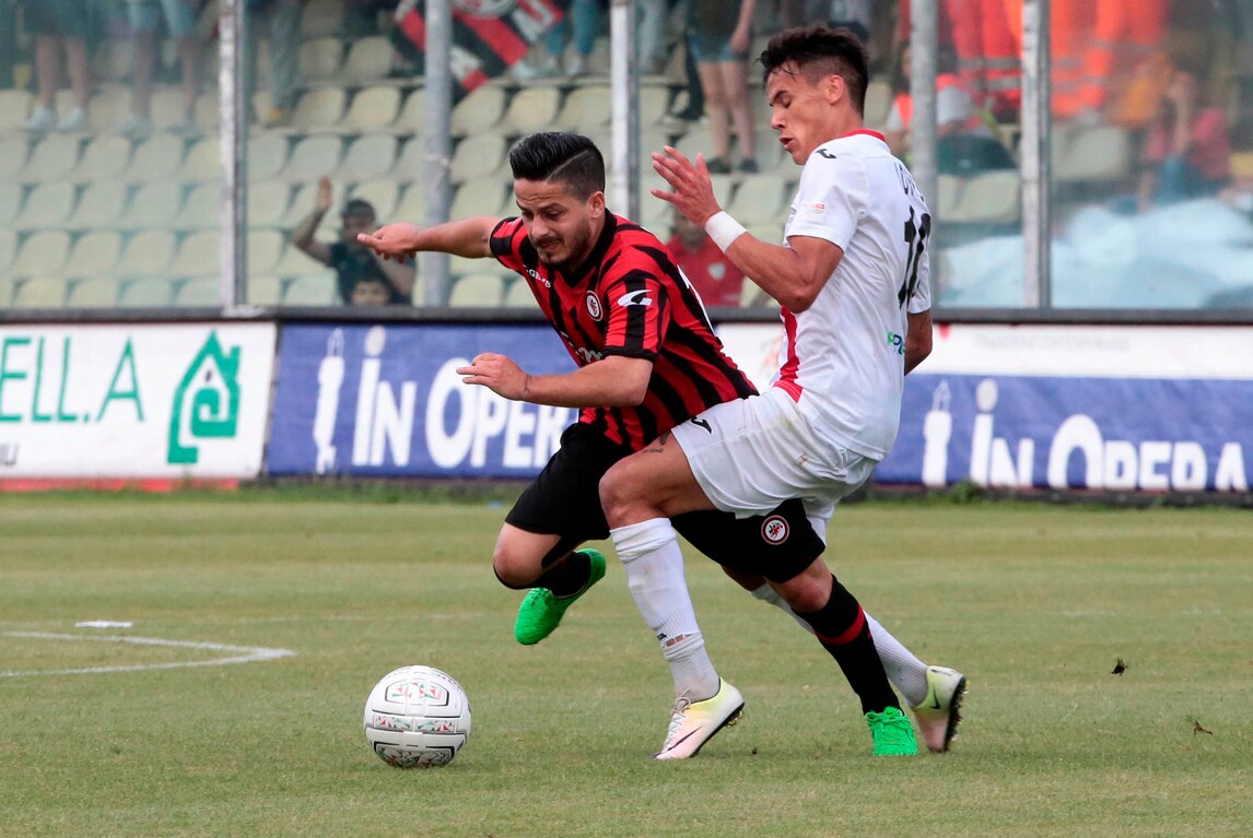 Lega Pro Foggia, lampo Sarno: primato con il Lecce