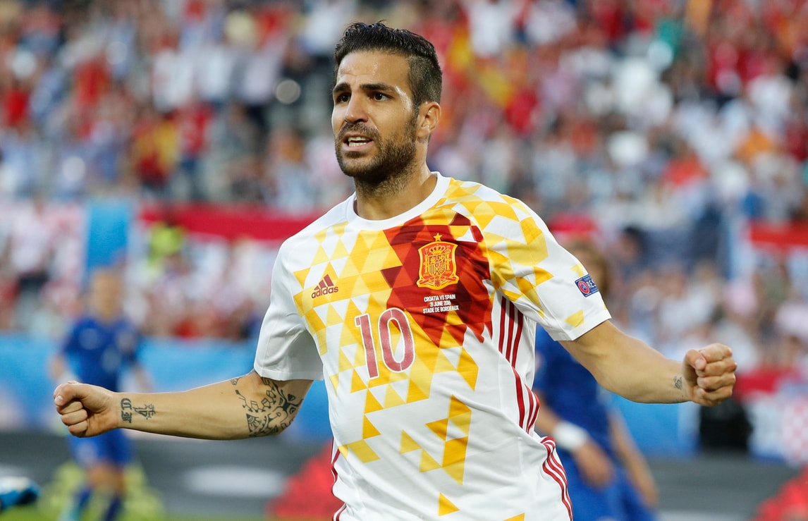 Calciomercato Milan, idea Fabregas ma lui vuole restare al Chelsea
