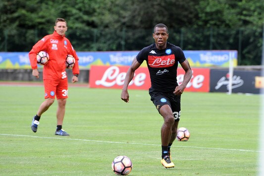 Calciomercato Napoli, Dumitru passa al Nottingham Forest