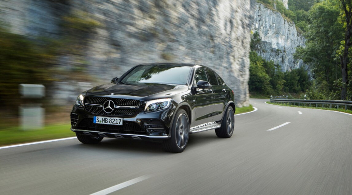 Mercedes-AMG GLC 43 4Matic Coupé, anteprima a Parigi