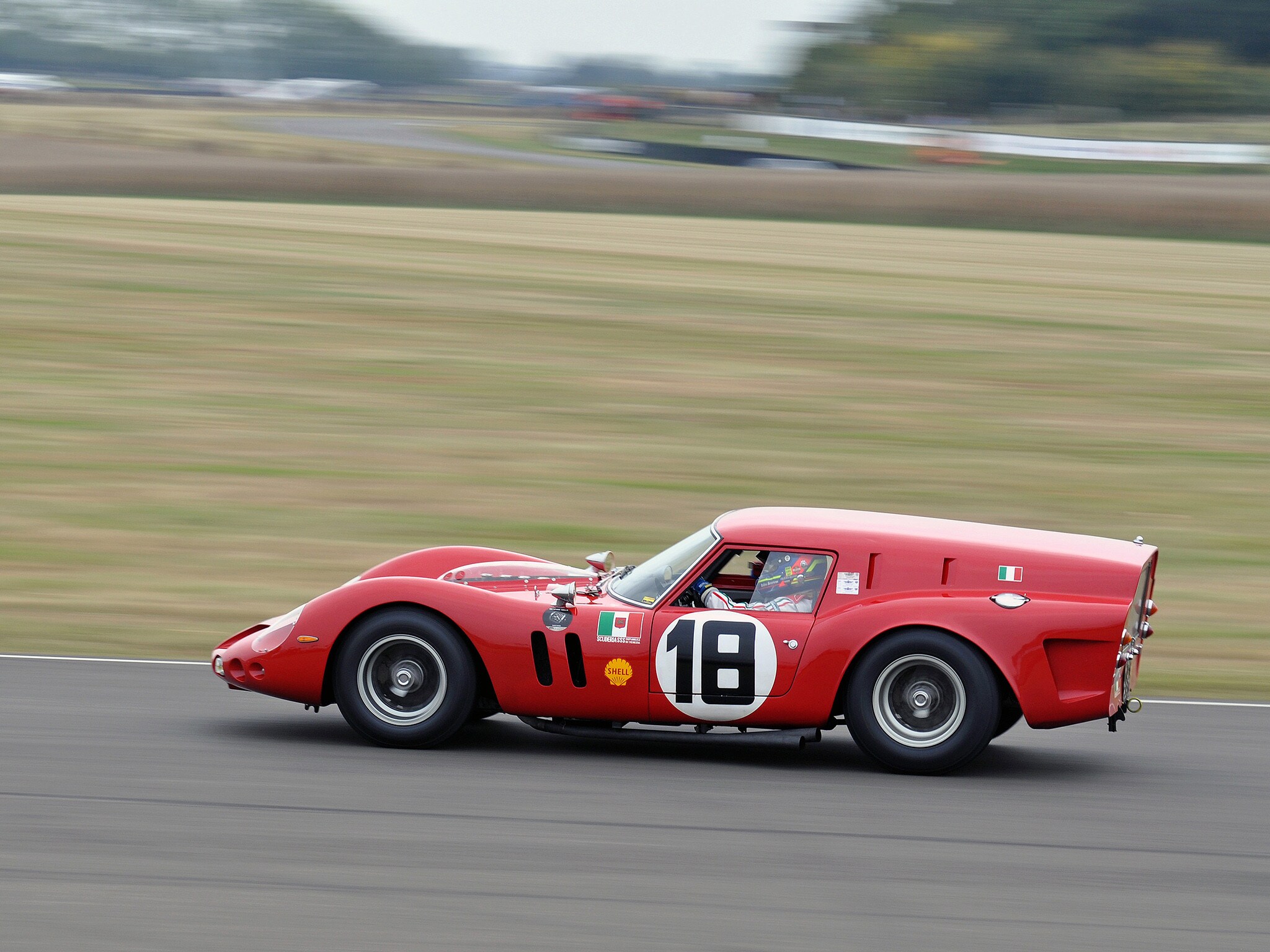 Ferrari Gt 250 Breadvan - il furgone più veloce del mondo