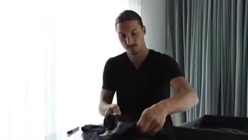 Derby di Manchester, Ibrahimovic "provoca" Bravo