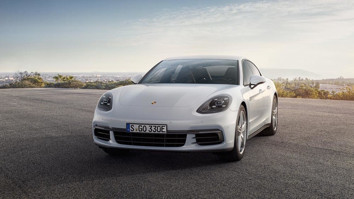 Porsche Panamera 4 E-Hybrid: foto