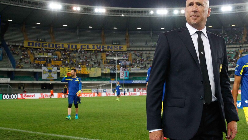 Serie A, Maran avvisa la Lazio: «State attenti al Chievo»