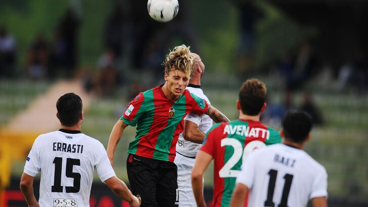 Serie B Ternana-Spezia 1-1, tutto nella ripresa: Baez-gol, poi Avenatti