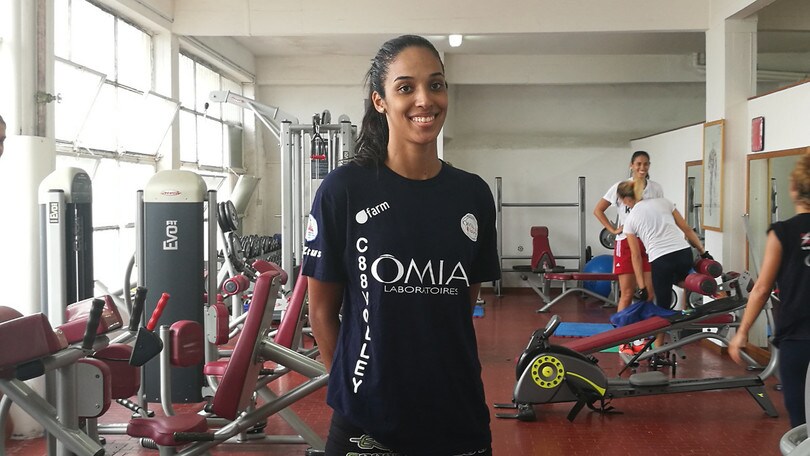 L'Omia Cisterna chiude il mercato con Jessica Ventura