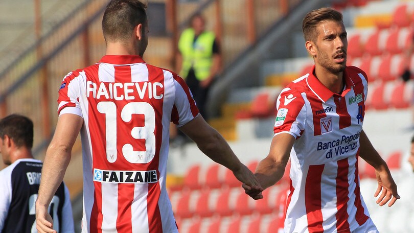 Diretta Carpi-Frosinone e Salernitana-Vicenza, probabili formazioni tempo reale ore 21
