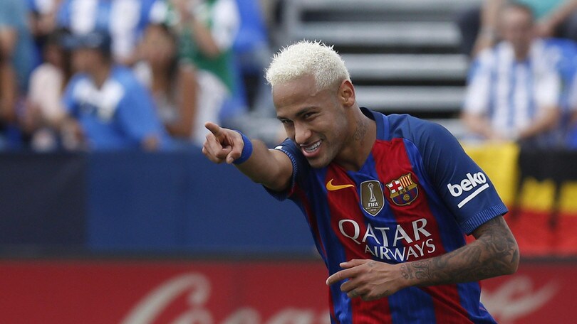 Calciomercato: «Il City ha contattato Messi e Neymar»