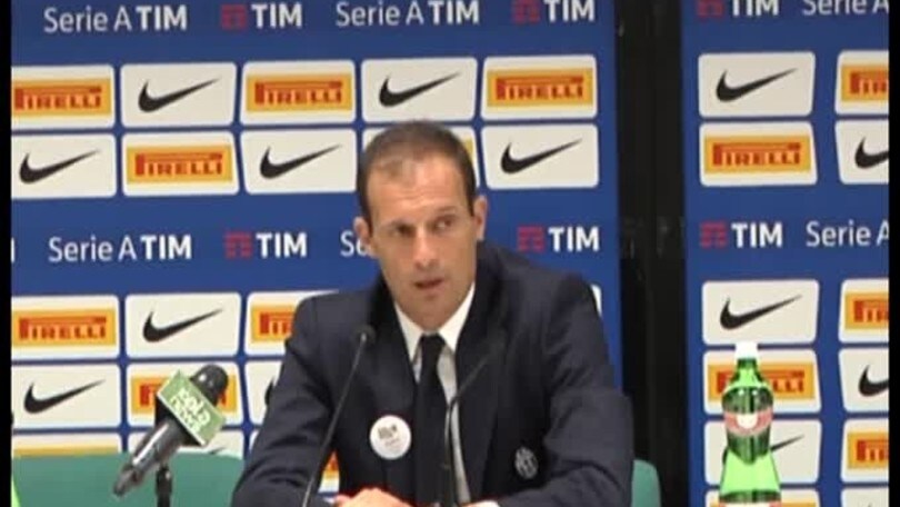 Allegri: "Sconfitta che ci fa tornare coi piedi per terra"