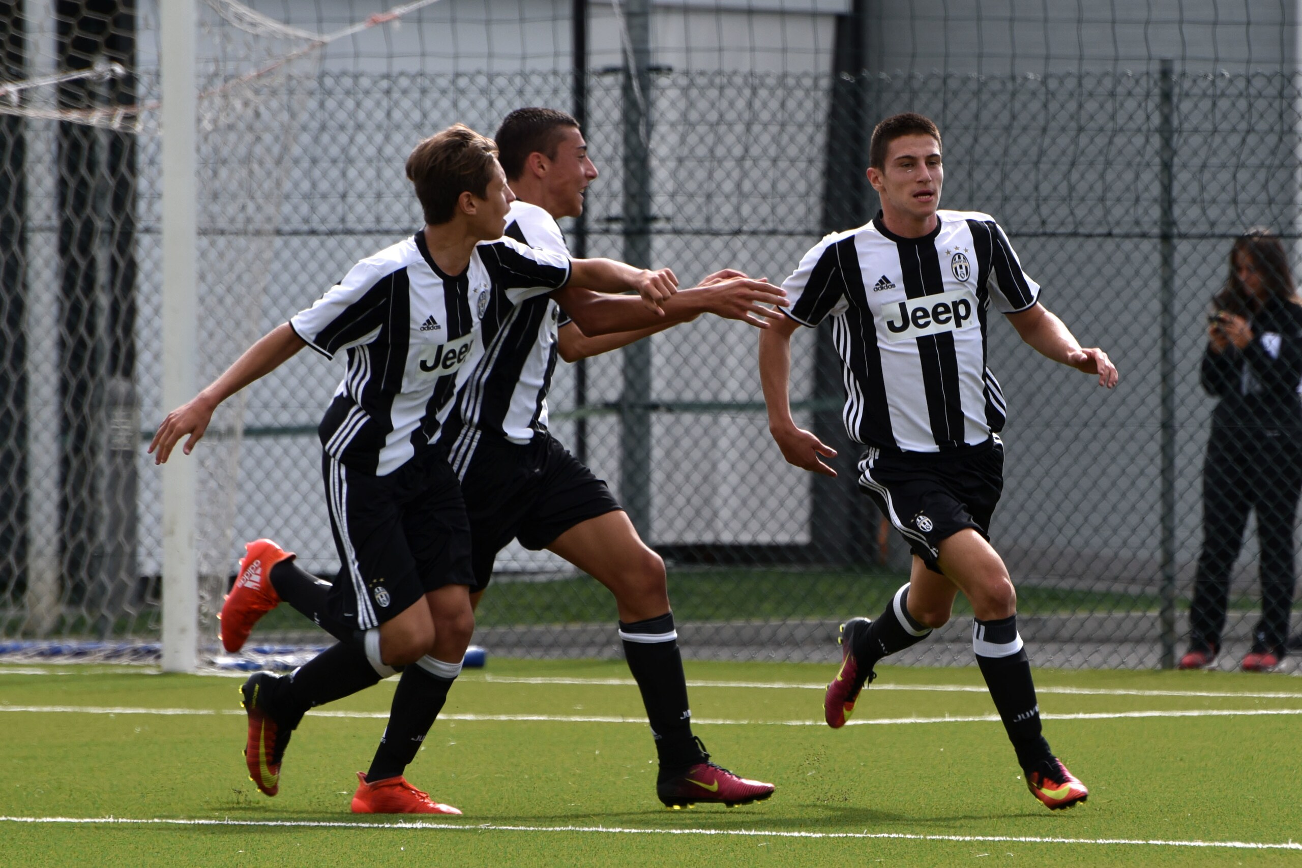 Under 15 - Sterrantino-gol regala il derby alla Juve