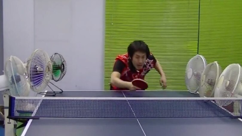 Ping pong, il video dei colpi incredibili spopola sul web