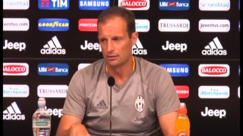 Allegri: "Pjanic? Sta bene lì"
