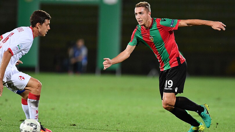Serie B, Ternana-Bari 0-0: finisce con un pareggio