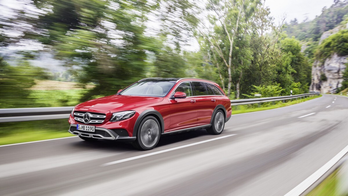 Mercedes E All-Terrain, all'avventura con tutta la famiglia