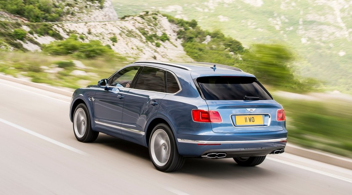 Bentley Bentayga Diesel, debutta il V8 a gasolio: foto