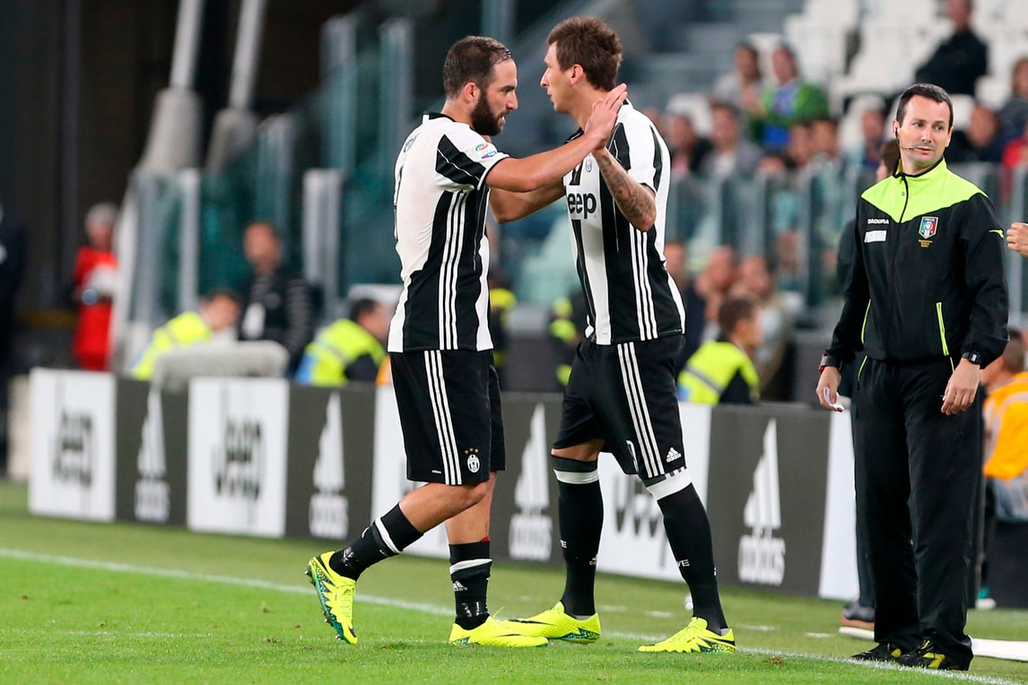 Juve, tentazione Allegri: «Higuain e Mandzukic insieme»