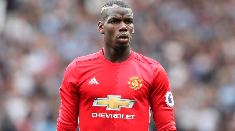 Juventus, Pogba va a Vinovo e regala un Rolex a tutti!