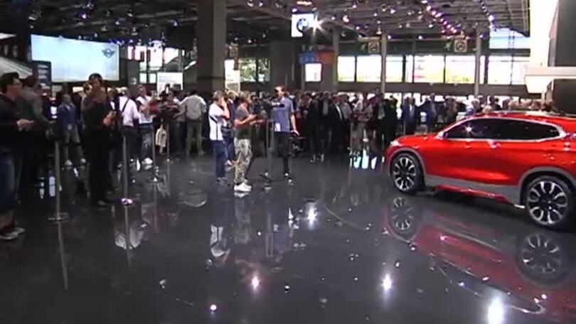 Salone di Parigi - BMW presenta la X2 Concept