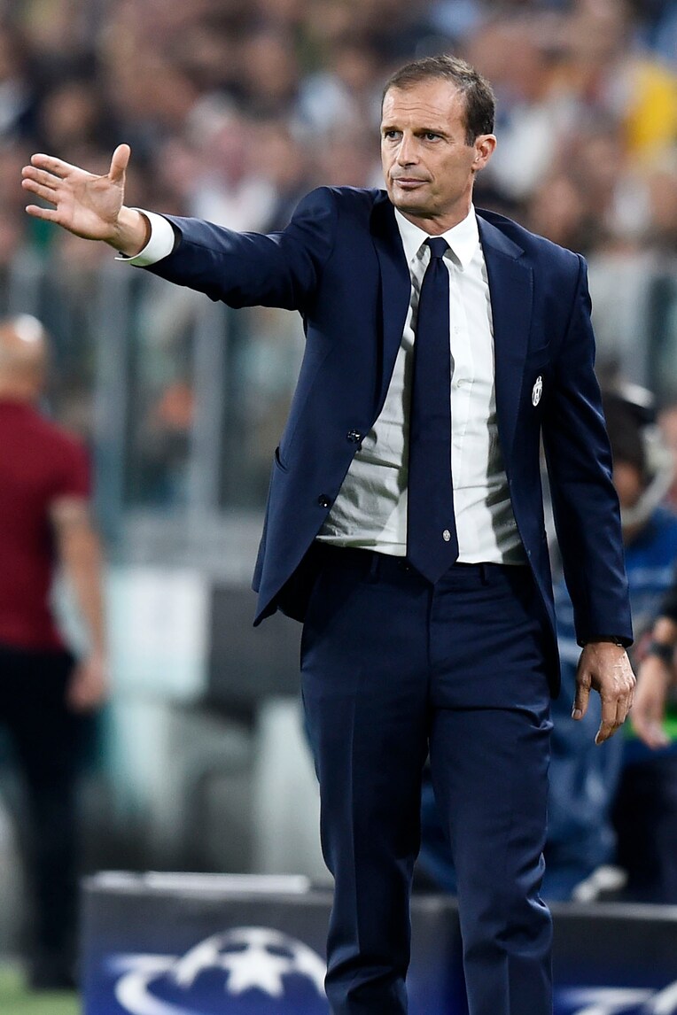 Juventus, Allegri carica i suoi: «Empoli campo difficile, giochiamo al meglio»
