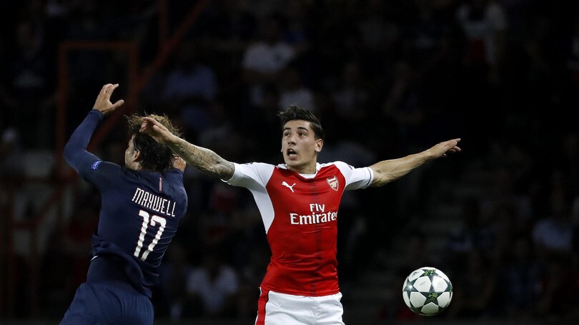 Calciomercato Arsenal: «Wenger si tiene stretto Bellerin»