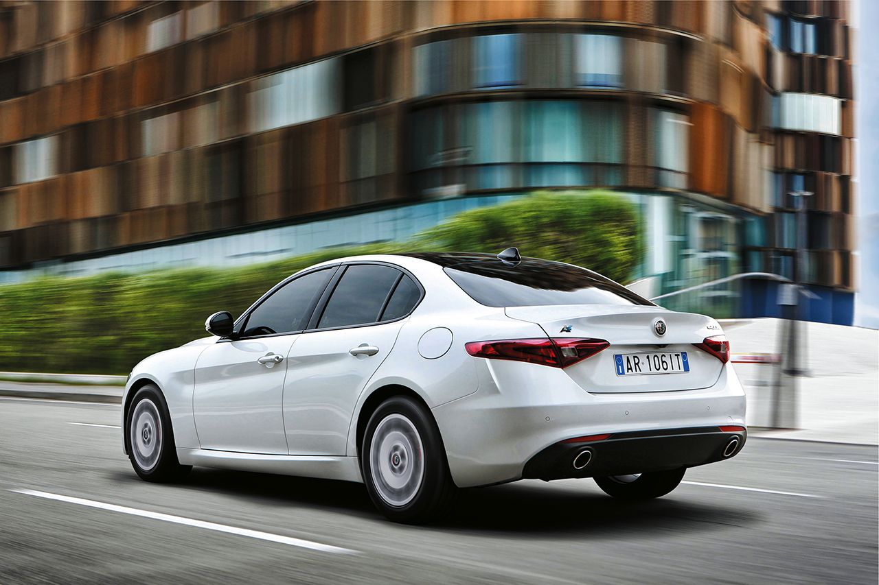 Alfa Romeo Giulia Business AE, efficienza per le aziende