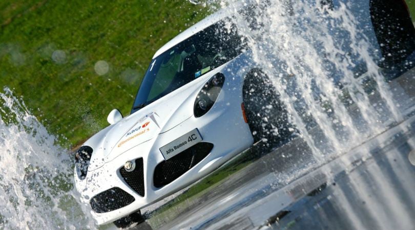 Aci, corsi di guida sicura per le due e quattro ruote