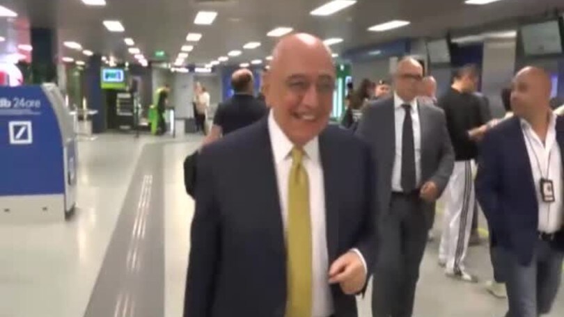 Milan: si allontana Maldini