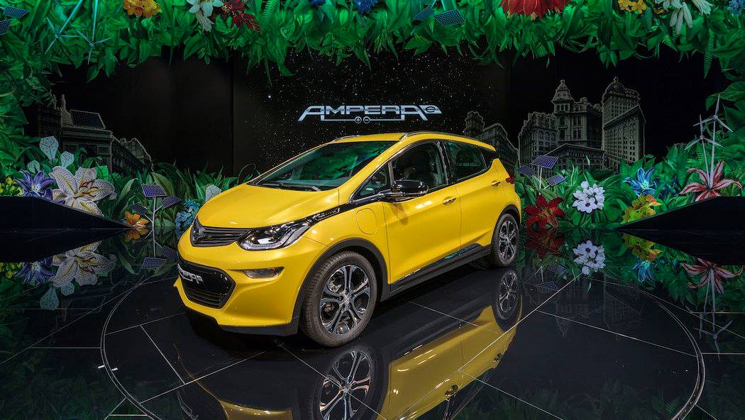 Le fantastiche quattro (elettriche) del Salone di Parigi