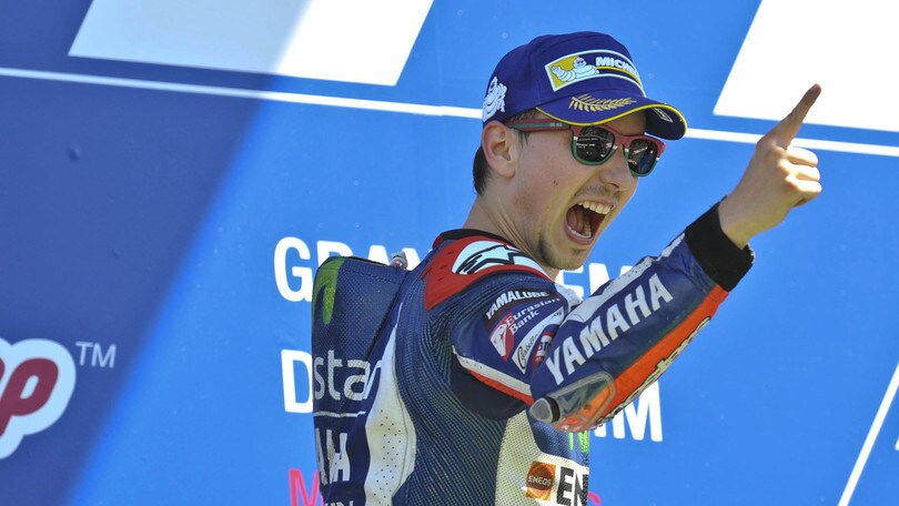 MotoGp, Lorenzo: «Il miglior momento per andare alla Ducati»