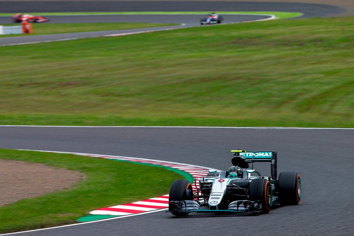 F1, Giappone: reclamo Mercedes contro manovra Verstappen