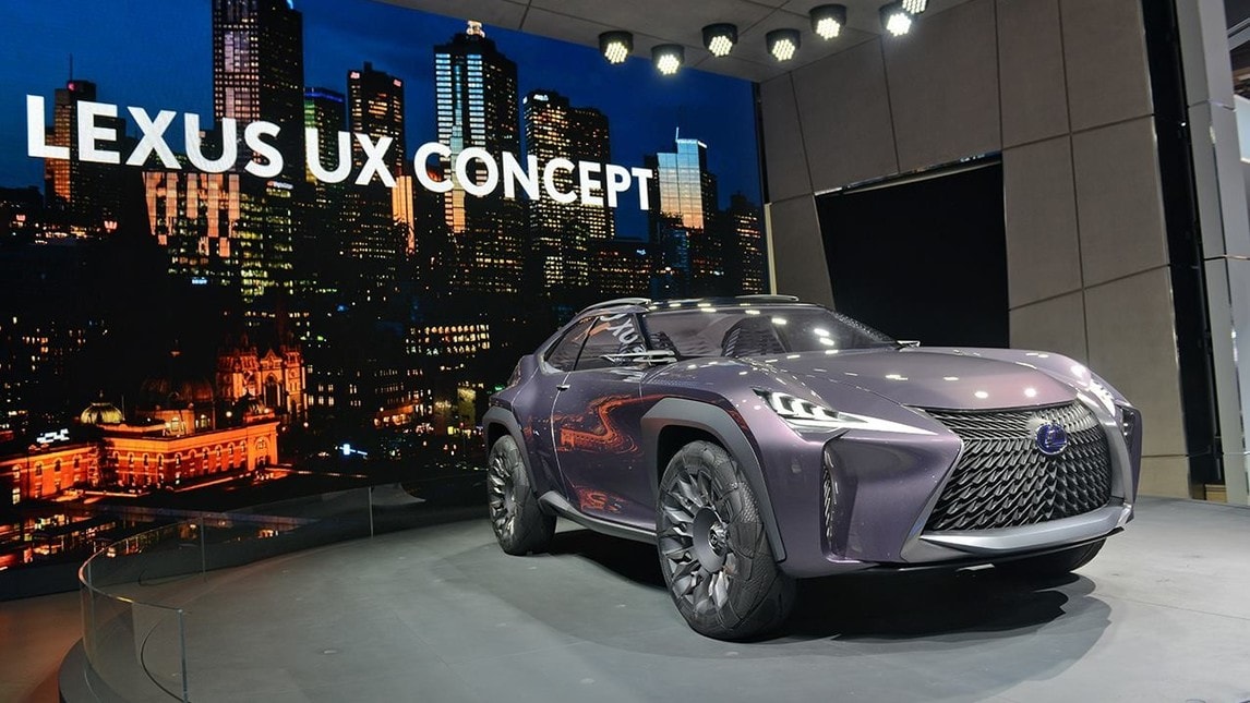 Salone di Parigi 2016, Lexus UX Concept