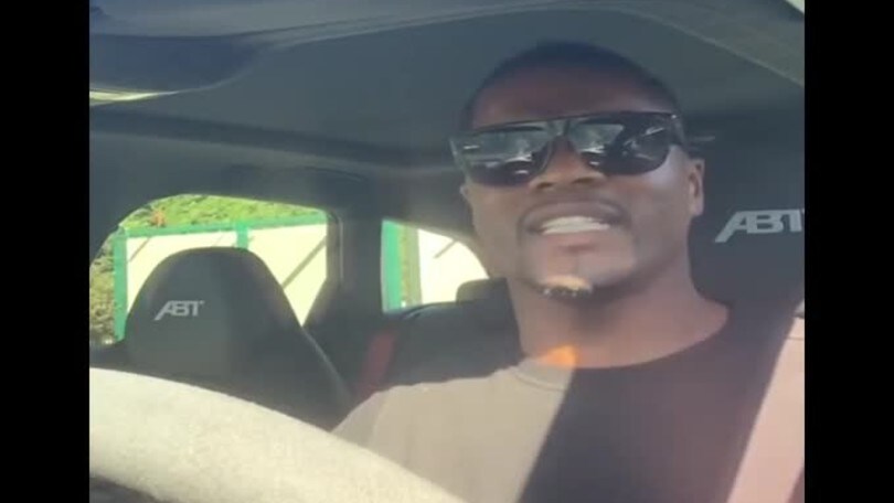 Juventus: Evra canterino si trasforma in Marvin Gaye