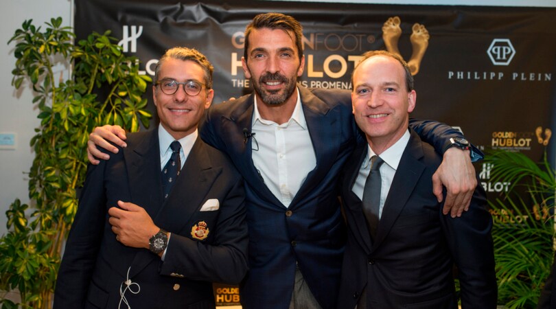 Gianluigi Buffon vince il Golden Foot Hublot Award 2016