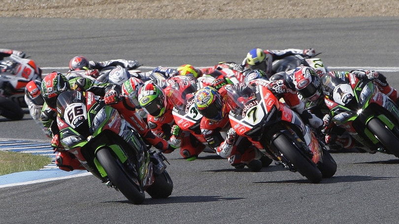 SBK, MV Agusta con Camier anche nel 2017