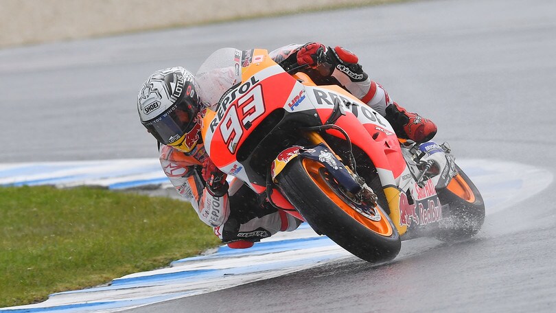 MotoGp, Phillip Island: pole per Marquez, Rossi 15/o