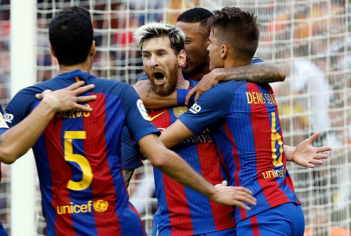 Liga: Valencia-Barcellona 2-3, Prandelli beffato dall'arbitro, Iniesta ko al ginocchio