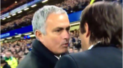 Premier League: Mourinho bacchetta Conte, le immagini del contatto