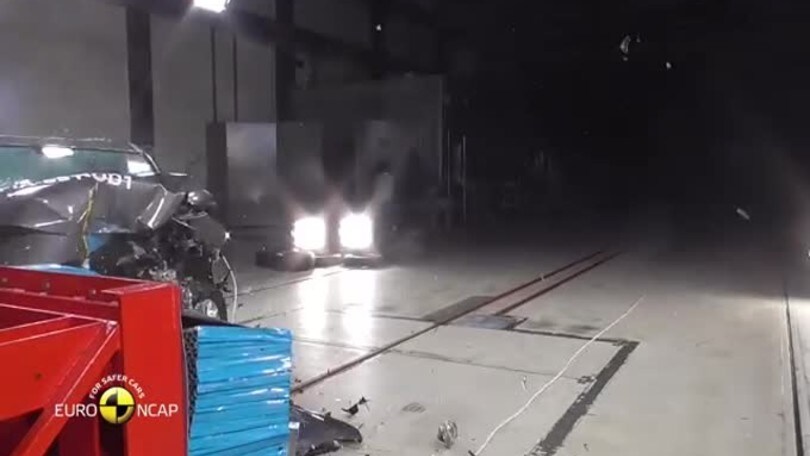 Fiat Tipo, 4 stelle nei crash test ma solo col safety pack