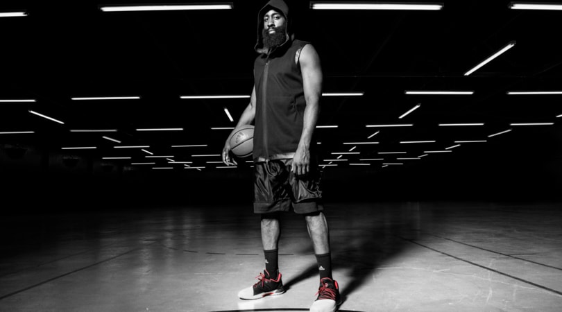 NBA. James Harden lancia la sua scarpa firmata adidas