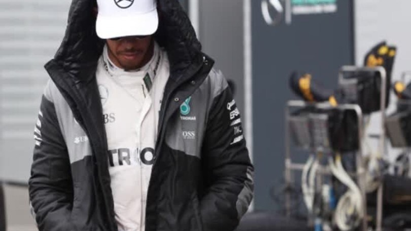 F1, Messico: qualifiche show per Hamilton. Secondo Rosberg