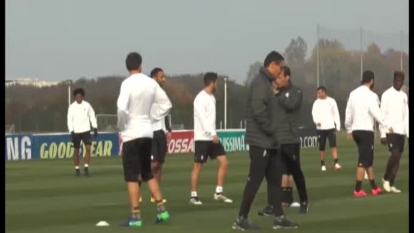 Juve, l'allenamento prima del Lione