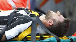 Juve, infortunio alla spalla: Barzagli esce in barella