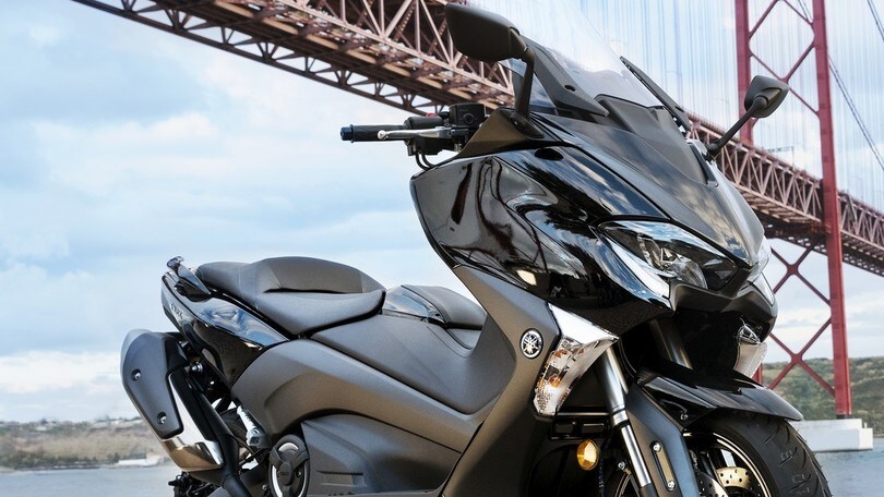 Eicma 2016, nuovo Yamaha Tmax: foto