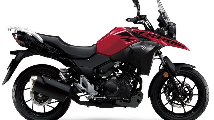 Eicma 2016, nuova Suzuki V-Strom 250: la piccola per l'enduro