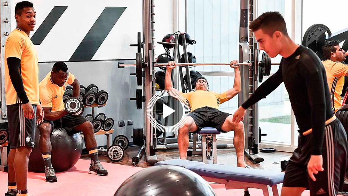 Mannequin challenge, anche la Juventus contagiata dal tormentone social