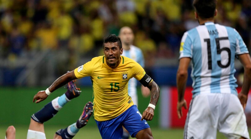 Mondiali 2018, Brasile-Argentina 3-0: delusione Higuain, Dani Alves festeggia