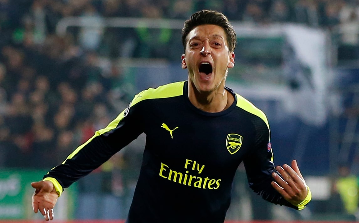 Calciomercato Arsenal: «Lo United corteggia Ozil»